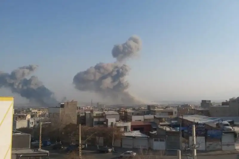 انفجار کنترل شده در تبریز و کیش