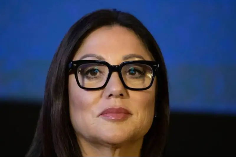 پایان کارِ وزیر کار آمریکا!