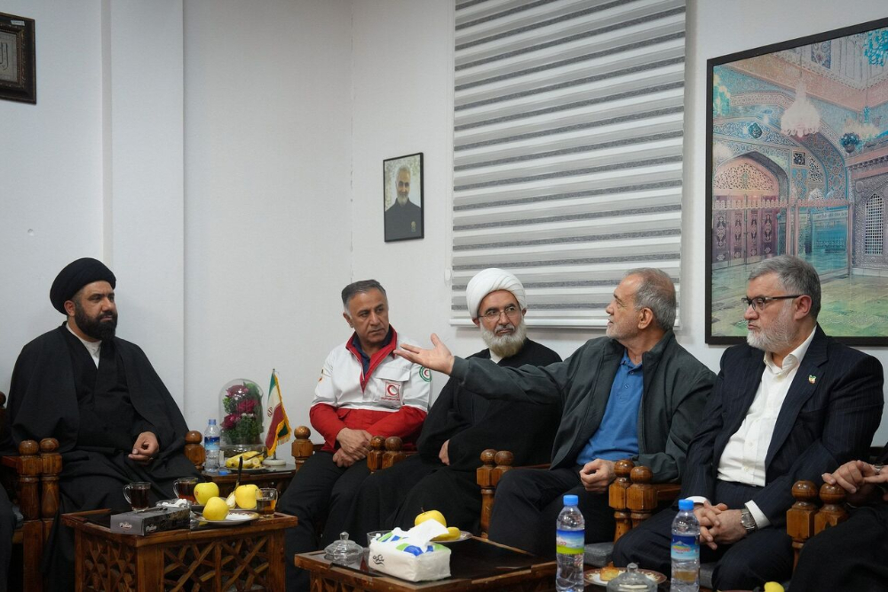 تأکید پزشکیان بر حکمرانی محلی؛ مساجد محور سازماندهی اجتماعی