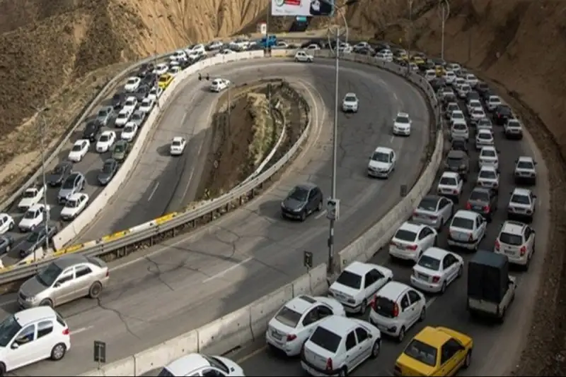 ترافیک نیمه سنگین در جاده‌های منتهی به شمال
