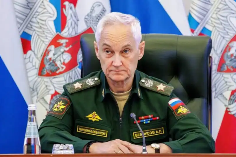 وزیر دفاع روسیه :  تهران و مسکو به حمایت از یکدیگر ادامه خواهند داد