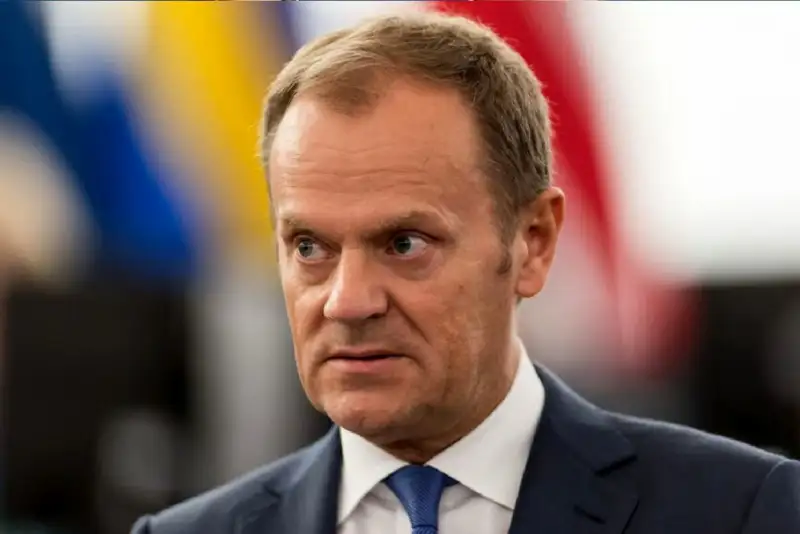 نخست‌وزیر لهستان خواستار اطمینان از اجرای ماده پنج ناتو شد