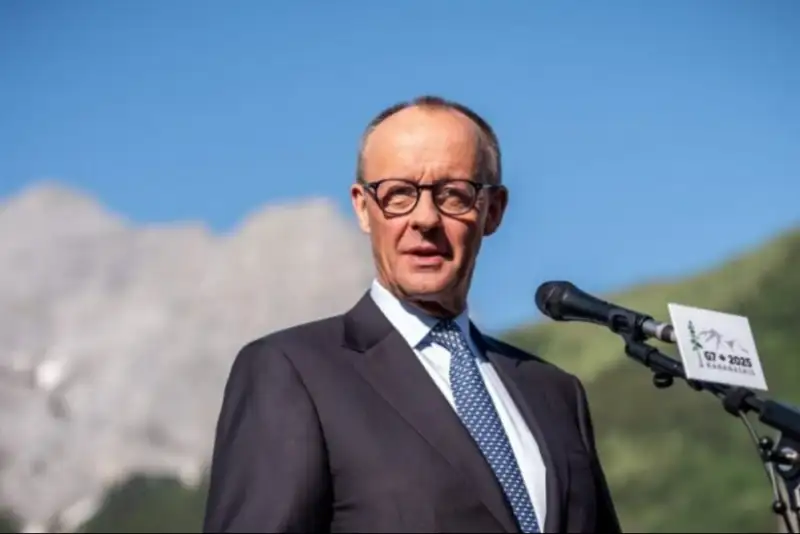 کمک میلیاردی آلمان به اوکراین جنگ را طولانی‌تر می‌کند