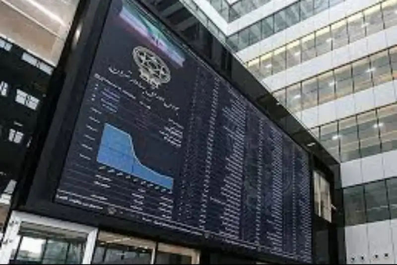 ورود 20 همت پول حقیقی به بورس از آغاز جنگ