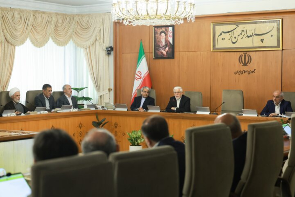 عارف: آیین‌نامه جدید برای تعیین نرخ سوخت نیروگاه‌ها تصویب شد