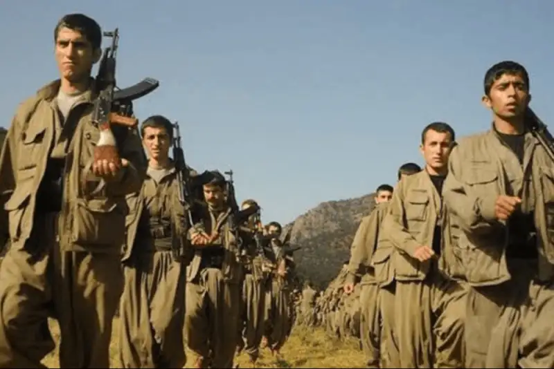 تجزیه‌طلبان با انتقاد از ترامپ به مزدوری و اختلاس اعتراف کردند