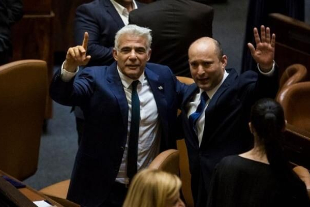 بنت و لاپید برای کنار زدن نتانیاهو متحد شدند