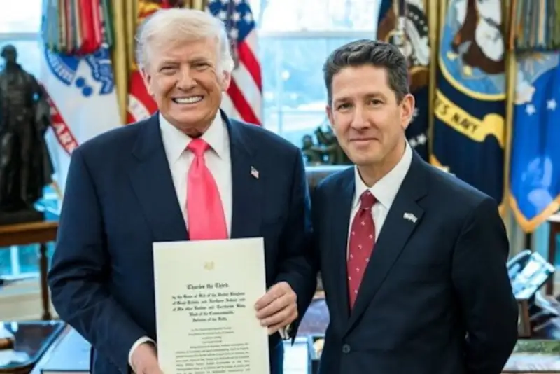 انتشار فایل صوتی سفیر بریتانیا جنجالی شد