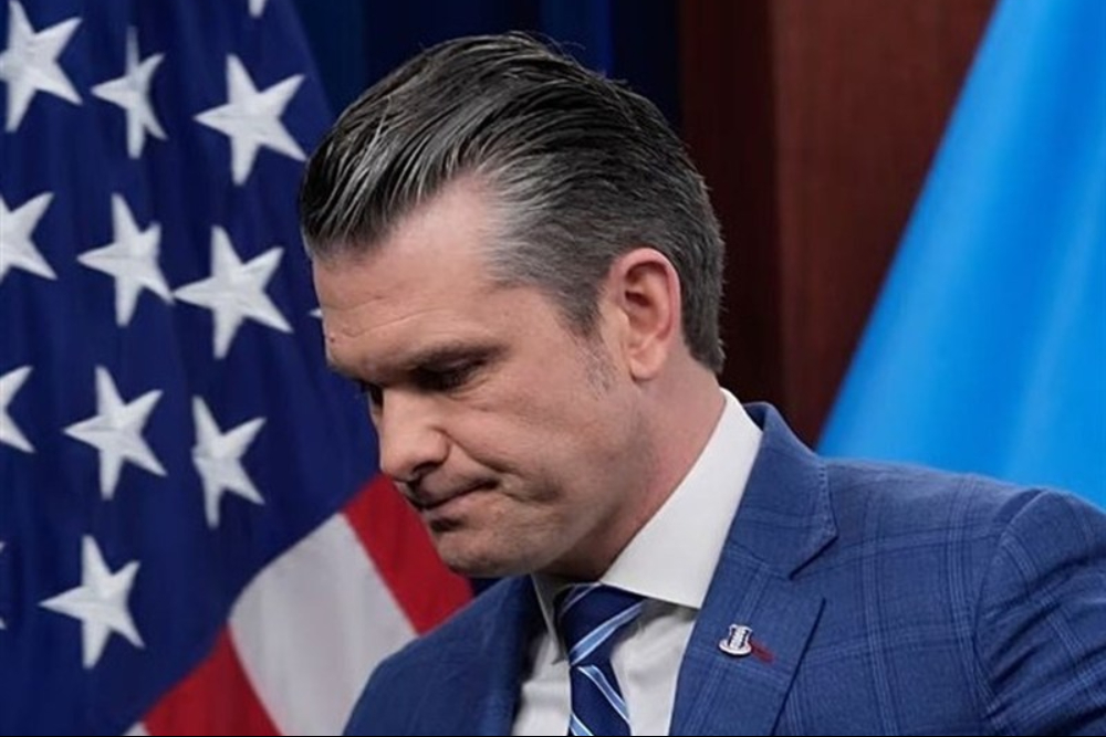 اعتراف هگست به بمباران یک مدرسه در ایران در جدال لفظی با نمایندگان