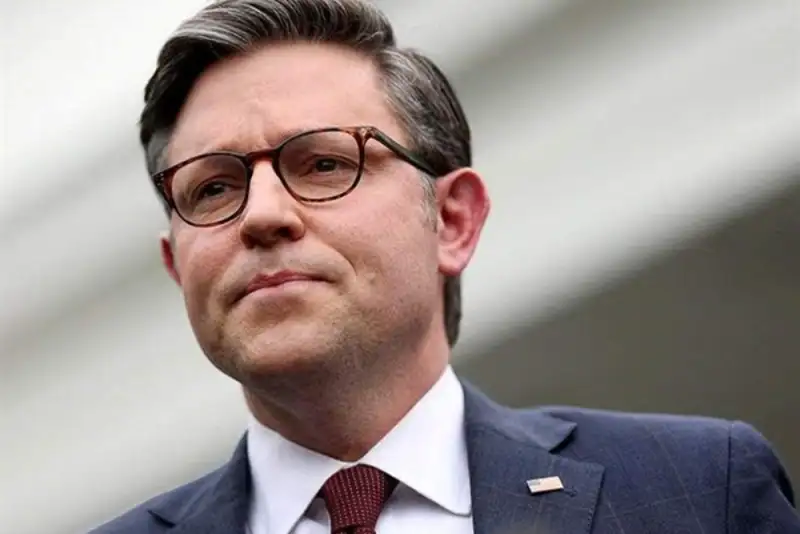 دفاع جنجالی رئیس مجلس نمایندگان آمریکا از ادامه جنگ علیه ایران