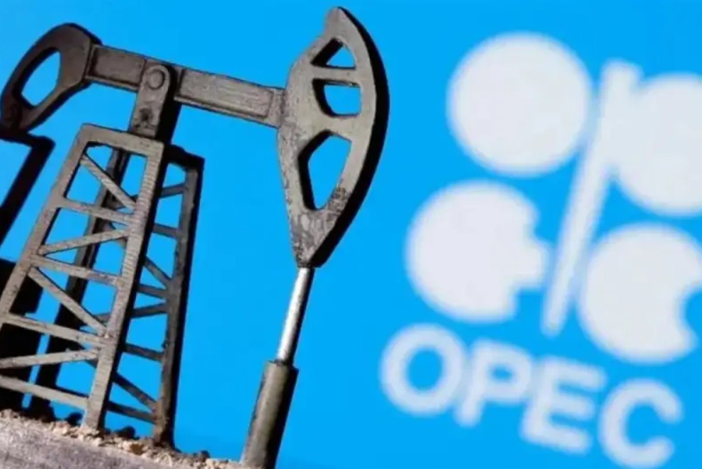 Why OPEC’s Oil Revenue Fell for the Third Consecutive Year