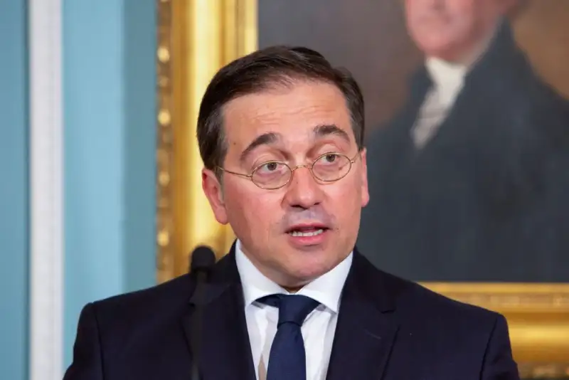 مادرید اجازه استفاده آمریکا از پایگاه‌های اسپانیا علیه ایران را نمی دهد