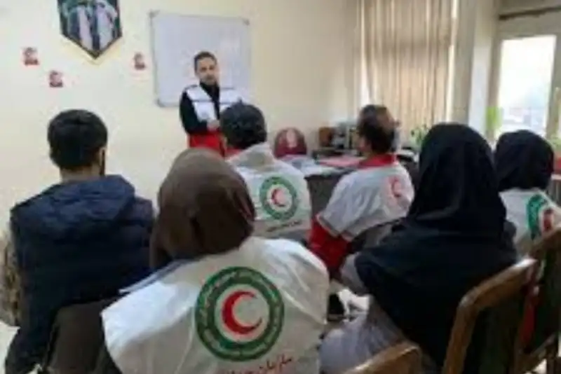 تأکید هلال احمر بر آموزش همگانی کمک‌های اولیه