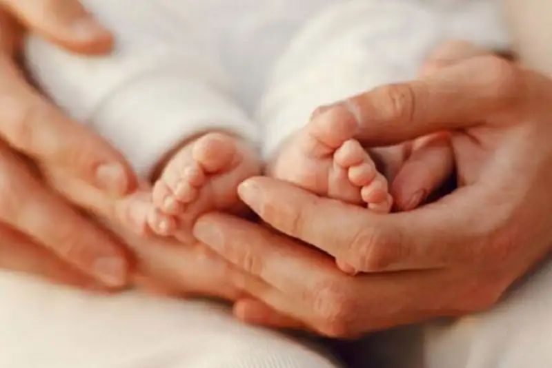 7 مزایای حیاتی زایمان طبیعی برای مادر و نوزاد