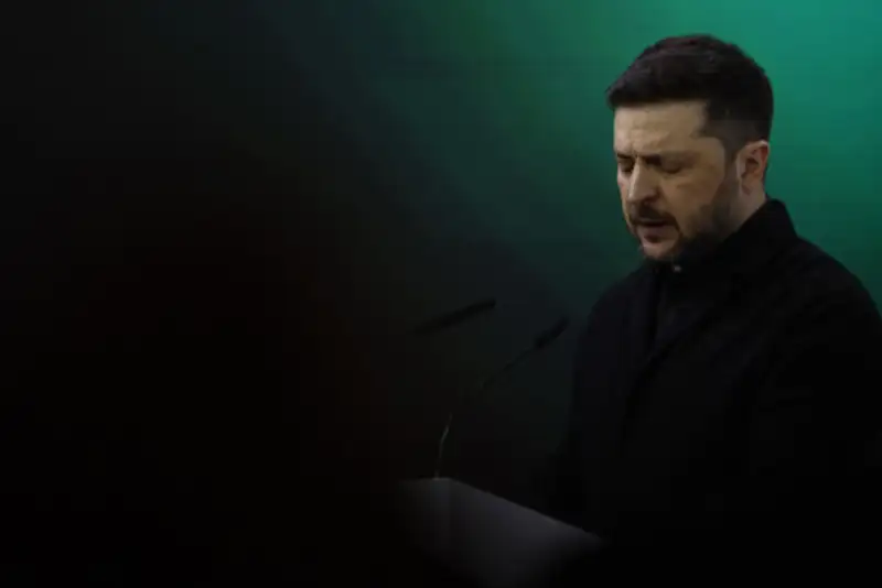 زلنسکی: برگزاری انتخابات در اوکراین می‌تواند کشور را از هم بپاشد