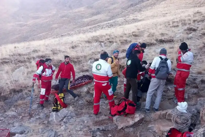 حادثه مرگبار دره‌نوردی در الموت؛ 2 نفر جان باختند