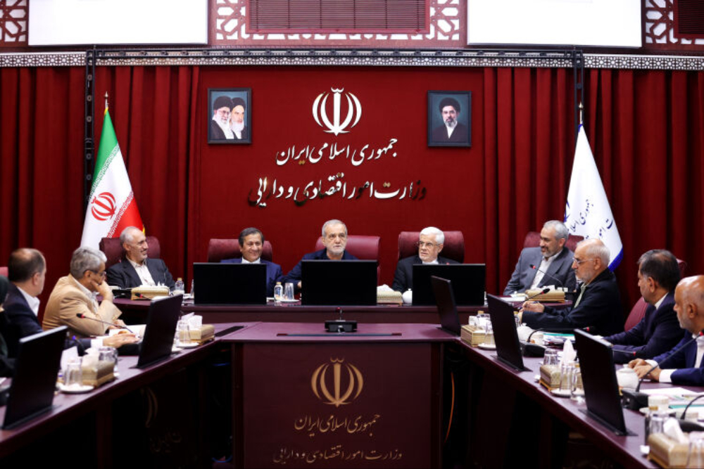 اظهارت تند پزشکیان خطاب به رسانه ملی؛ سیاه نمایی نکنید!