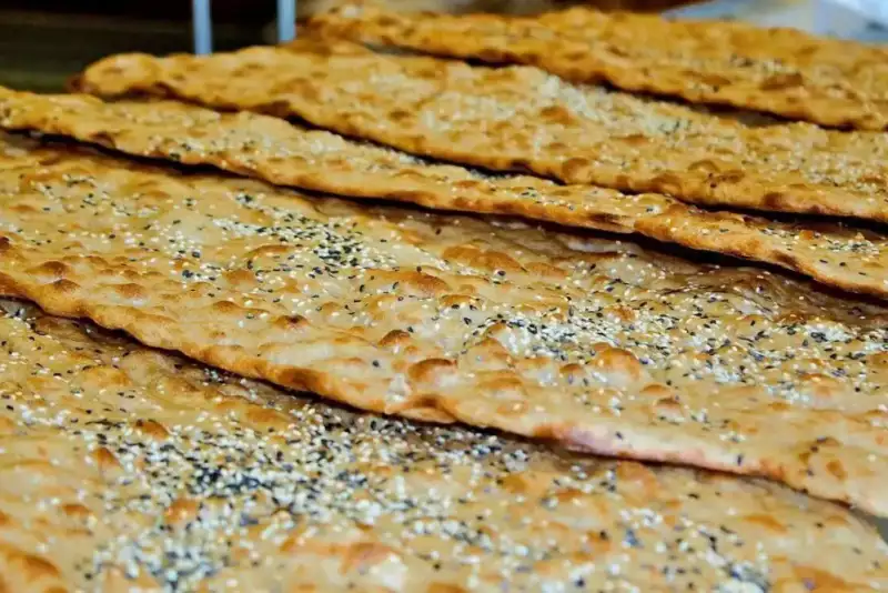 خبر افزایش قیمت نان در تهران تأیید شد