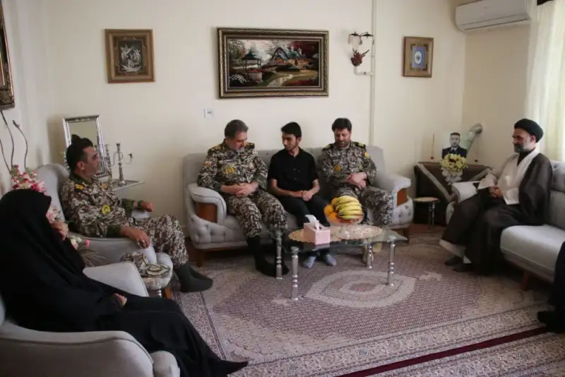 فرمانده قرارگاه مشترک خاتم الانبیا: کارکنان پدافند مردانه ایستادند تا ایران استوار بماند