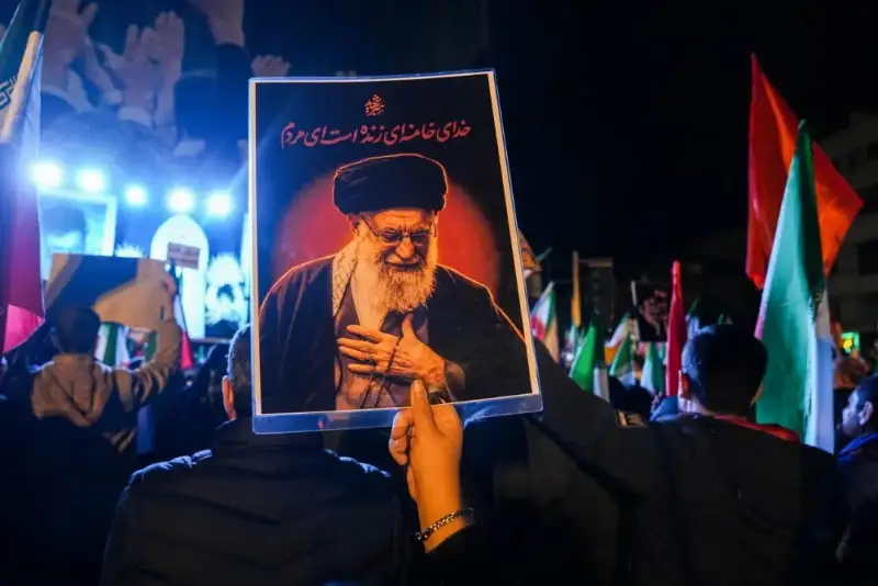 اسکان زائران مراسم تشییع رهبر شهید در زائرسراها