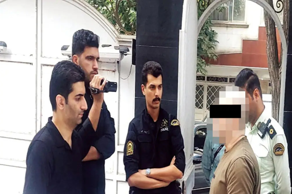راز قتل تلخ آرتین کوچولو در دست نوشته پدرو مادر فاش شد