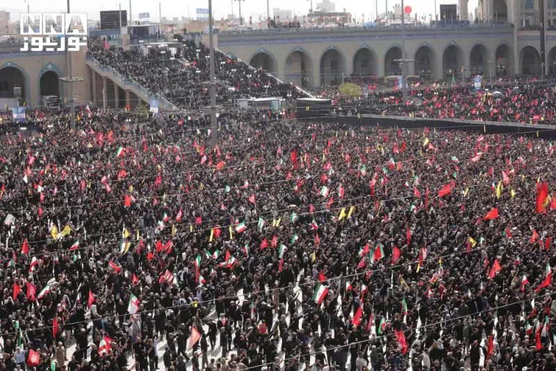 مراسم وداع امام شهید در ایران نمایش مقاومت در برابر آمریکا است
