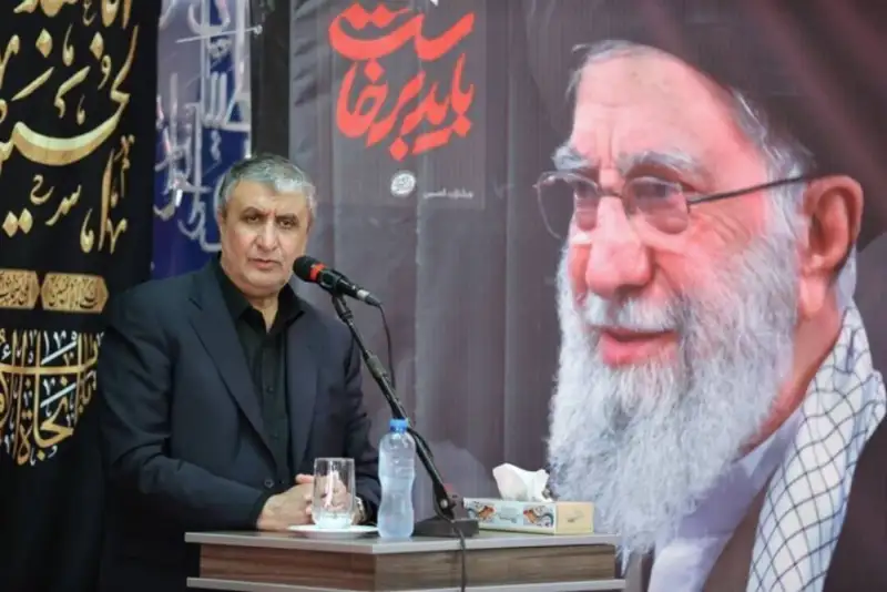 اسلامی: صنعت هسته‌ای میراث امام شهید است