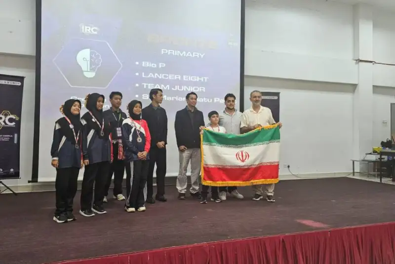 درخشش دانش‌آموزان تهرانی در مسابقات جهانی رباتیک