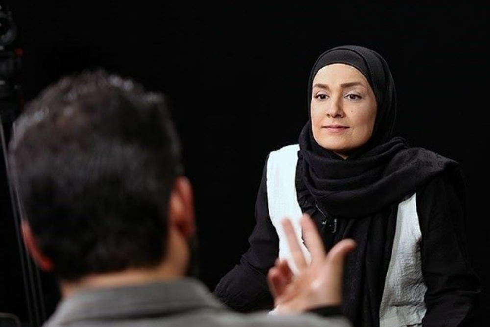 خاله‌نرگس: به‌خاطر دفاع از وطن تهدید به اسیدپاشی شدم