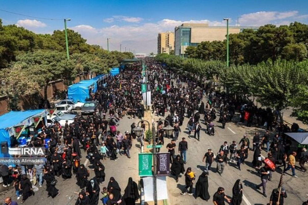 خدمات شهرداری تهران به شرکت‌کنندگان مراسم جاماندگان اربعین