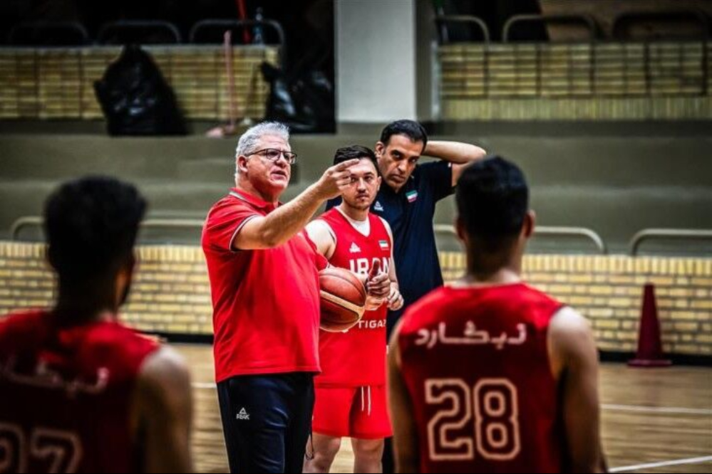 استارت بسکتبالیست‌ها با مانولوپولوس برای جام جهانی
