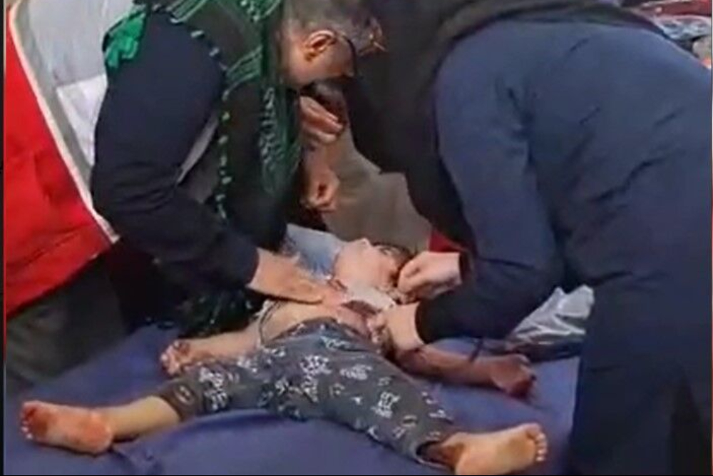 نجات معجزه‌آسای کودک عراقی با اقدام تیم هلال احمر ایران