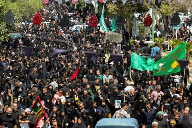 تهران میزبان میلیون‌ها عاشق حسینی
