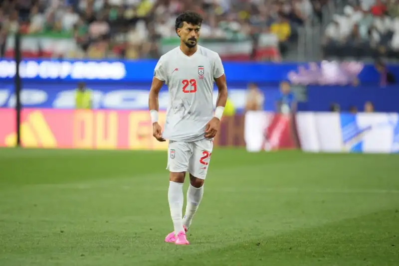 بمب نقل‌وانتقالات در اردوی آبی ها؛ رامین رضاییان به استقلال برمی‌گردد؟