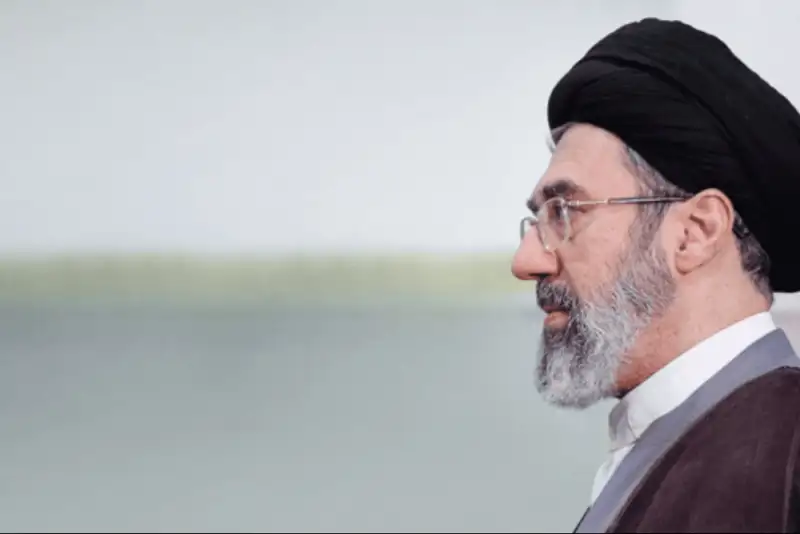 چگونه رهبر معظم انقلاب، زمین بازی جنگ را تغییر داد؟