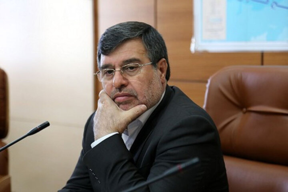 همتی: بازسازی کشور باید در اولویت مجلس و دولت قرار گیرد