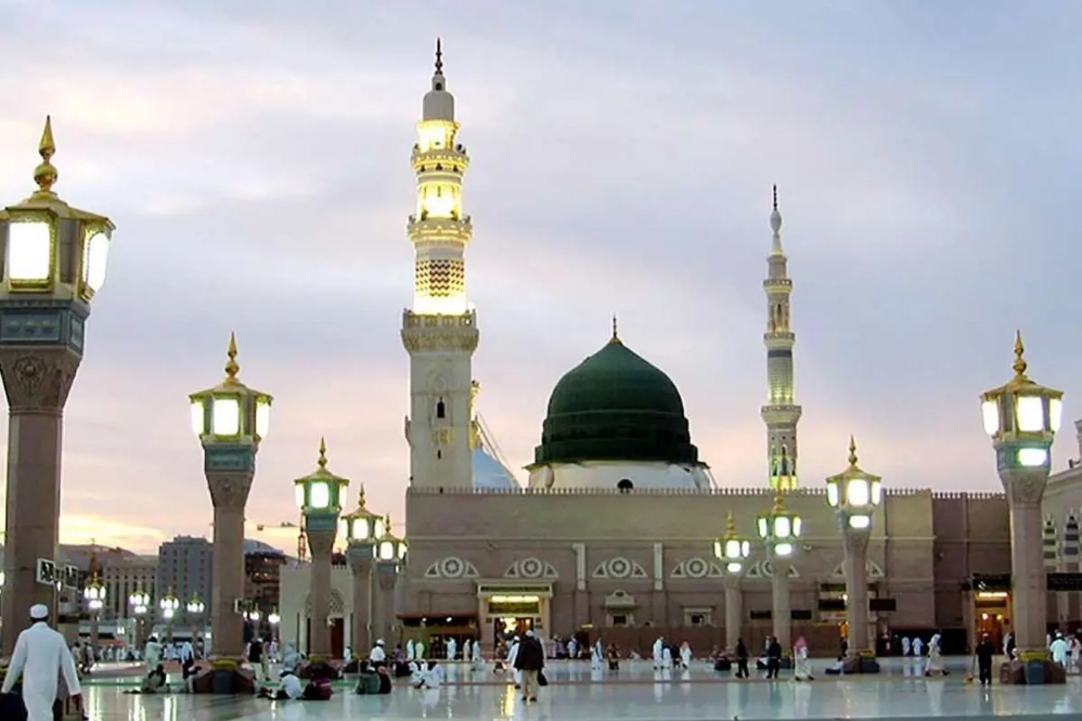 راز نفوذ محمد(ص) در دل تاریخ چه بود؟