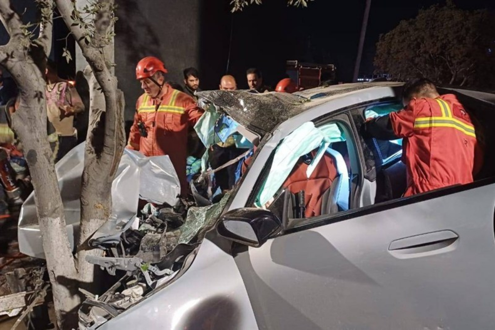 تصادف مرگبار BMW در بزرگراه همت /2 دختر و یک پسر جوان جان باختند + فیلم تصادف