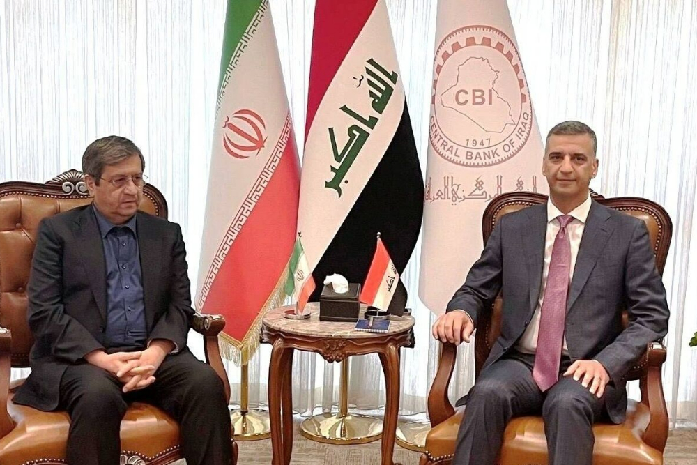 رایزنی همتی با رئیس بانک مرکزی عراق برای آزادسازی منابع ارزی ایران