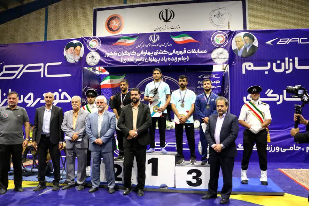 کرمان بر سکوی قهرمانی؛ پایان رقابت‌های کشتی پهلوانی کارگران کشور