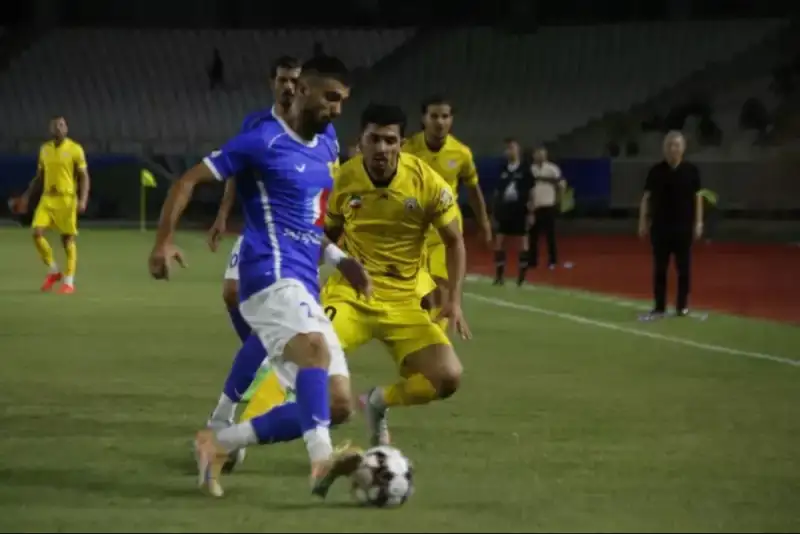 فجرسپاسی 0-0 صنعت نفت آبادان/توازن قدرت در زمین فوتبال