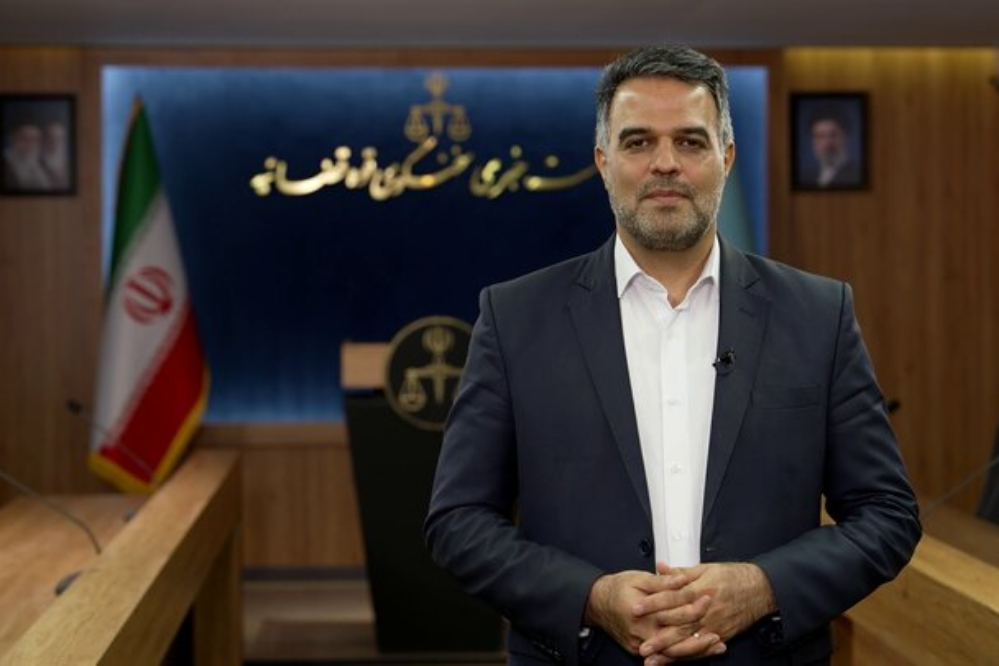 مستندسازی جنایت مدرسه میناب در دادگاه‌های بین‌المللی