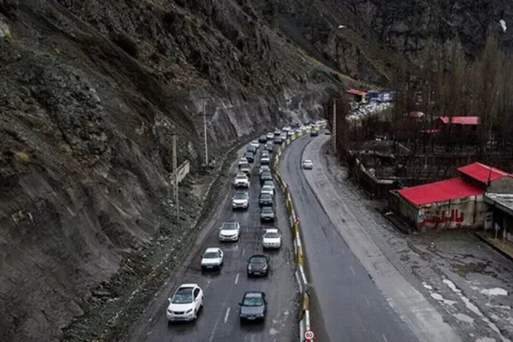 آخرین وضعیت جاده‌های شمال؛ چالوس و آزادراه تهران-شمال یک‌طرفه شدند