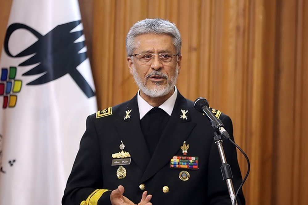 الأدميرال سياري: الصناعة الدفاعية في البلاد حققت الردع المستدام