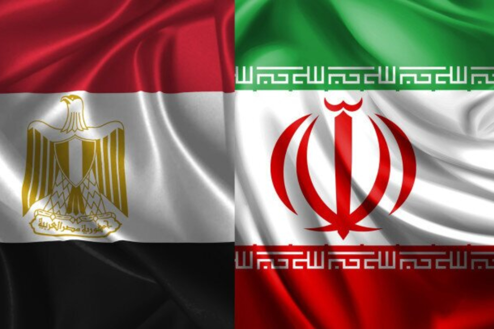 رایزنی عراقچی و وزیر خارجه مصر درباره کاهش تنش‌های منطقه