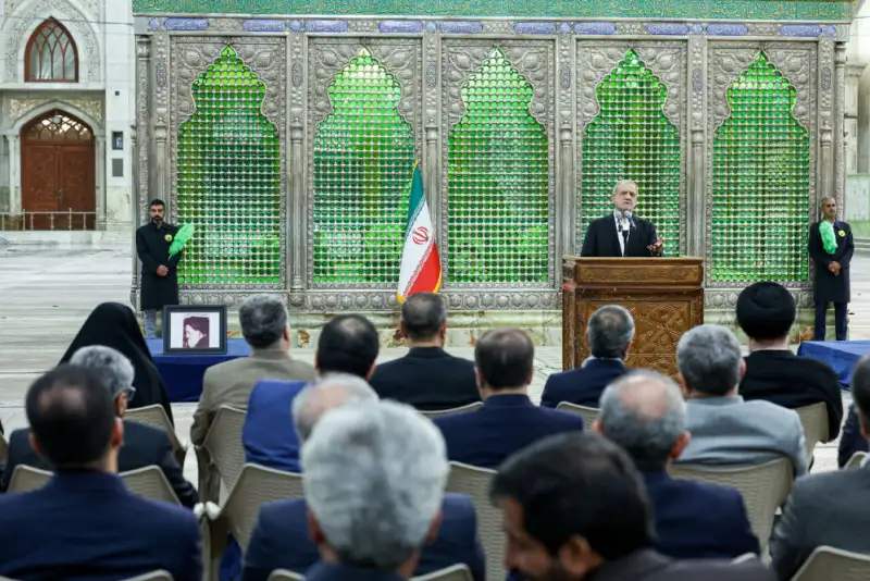 پزشکیان: در جنگ تمام‌عیار اقتصادی و نظامی هستیم/ دنیا در برابر قدرت ایران حیرت کرد