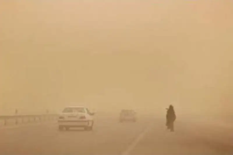 زابل زیر غبار؛ سرعت باد به 101 کیلومتر بر ساعت رسید