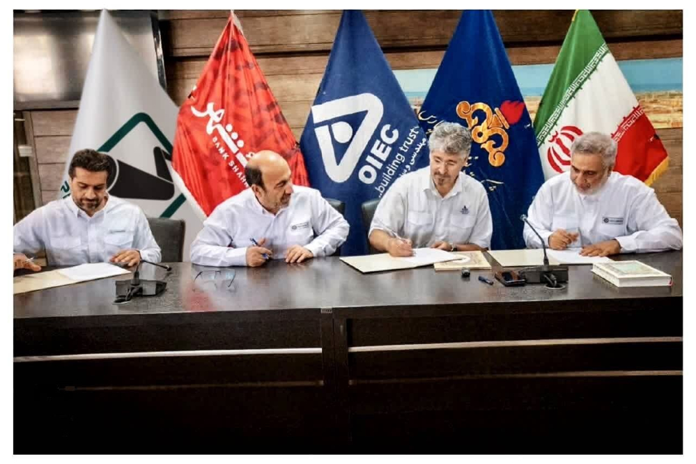 توافق بازسازی فازهای 9 و 10 پارس جنوبی امضا شد