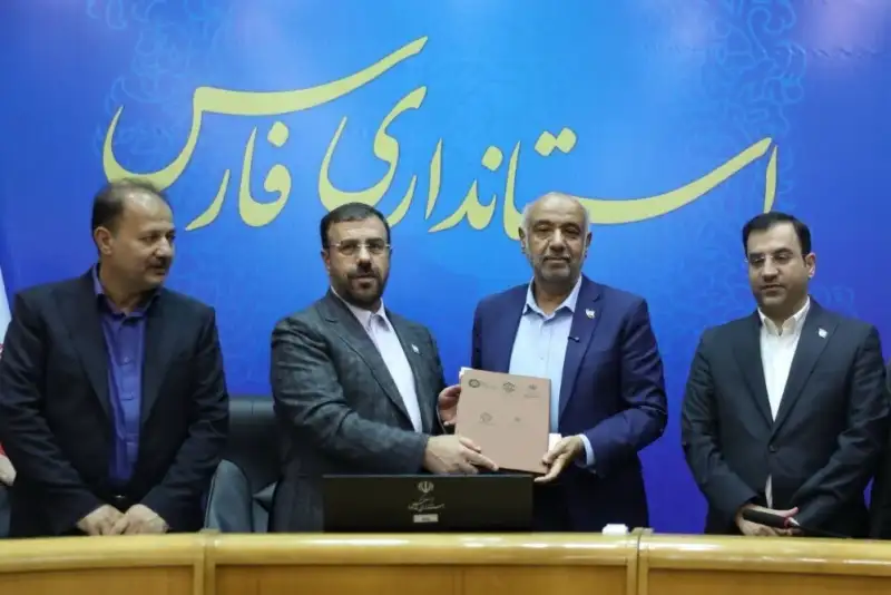 تفاهم‌نامه تکمیل بیمارستان شهید بهشتی شیراز امضا شد