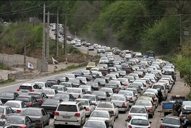 آخرین وضعیت جاده‌های شمال؛ ترافیک سنگین در محور چالوس